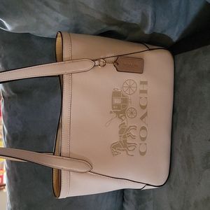 Coach tote 27